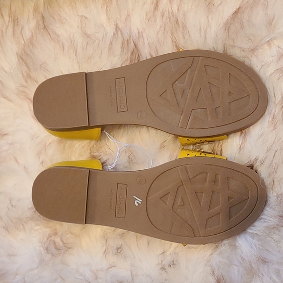 Shoes - Picture 2 of 2